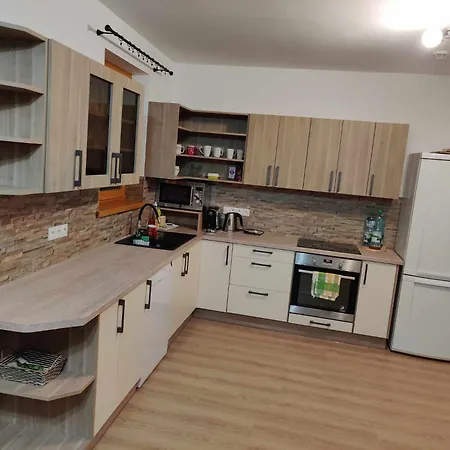 Apartman Pod Rotundou Szakolca