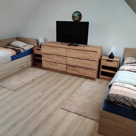 Pod Rotundou Apartman *