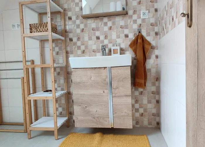 Pod Rotundou * סקליצה